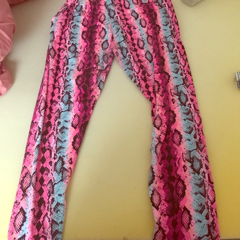 Wild print leggings